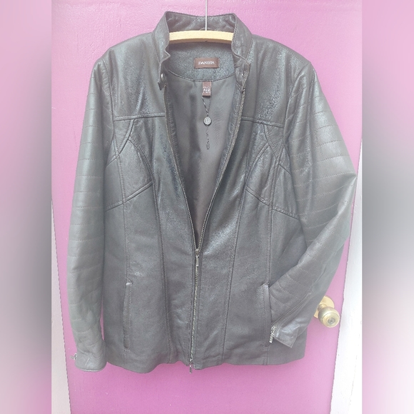 XXL Danier cool brown leather jacket, lined - Picture 6 of 6